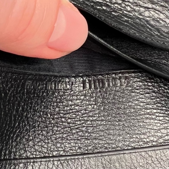 Christian Dior Compact Snap Wallet Floating Charm Logo - Picture 7 of 8